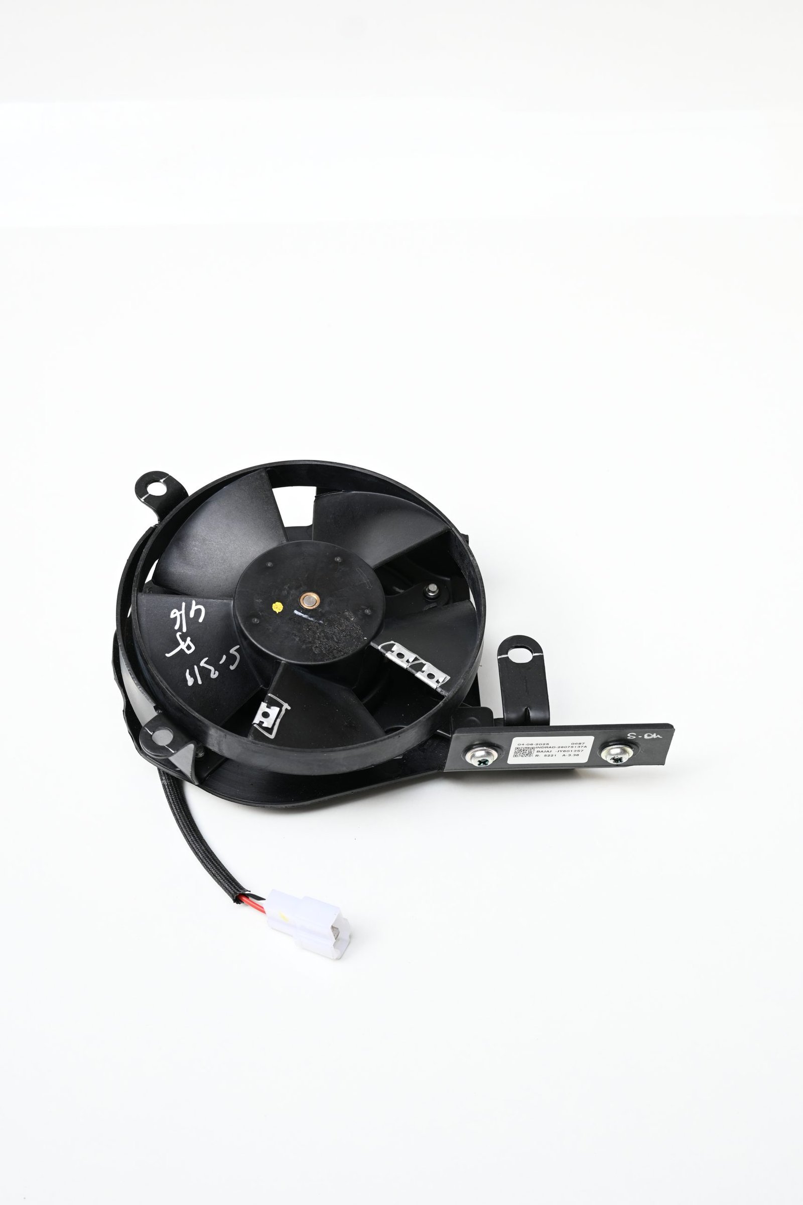 KTM / Bajaj 390 / 400 Radiator Cooling Fan Assembly | Part No: JY601257 - Image 2